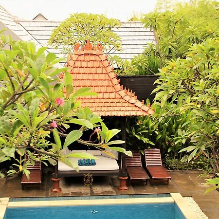 The Nibbana Villas Seminyak Eksteriør billede