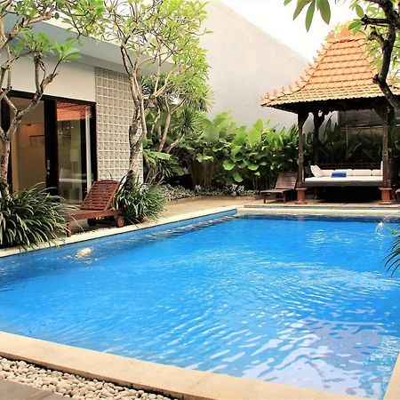 The Nibbana Villas Seminyak Eksteriør billede