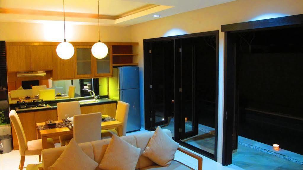 The Nibbana Villas Seminyak Eksteriør billede